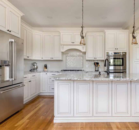 cream-kitchen-cabinets---Venetian-Whtie