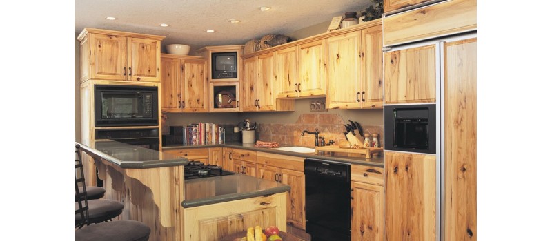 Are Hickory Kitchen Cabinets Coming Back in Style?