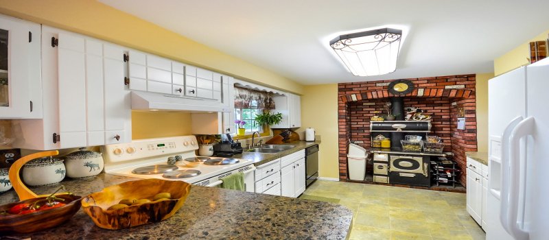 How to Design a Rustic Kitchen with Ready to Assemble Cabinets How to Design a Rustic Kitchen with Ready to Assemble Cabinets